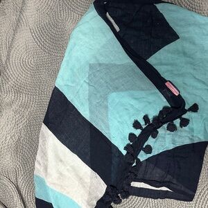 Vineyard Vines Navy, baby blue, and white Colorblock Scarf